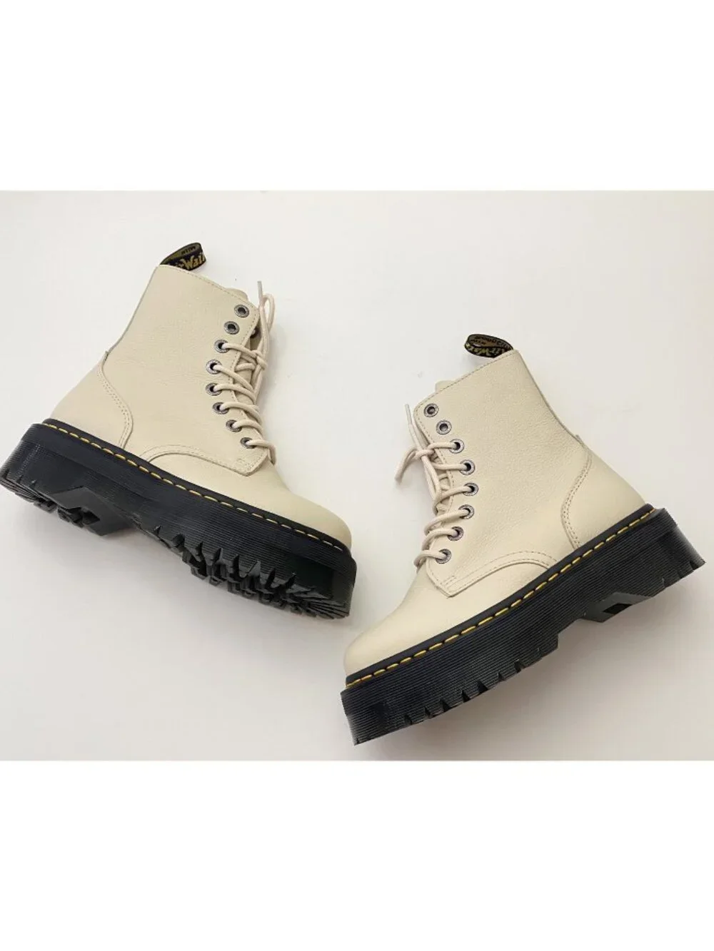 New Dr. Martens Jadon III Boots Shoes Platform Beige
